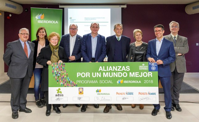 Foto de familia con Germán Delibes